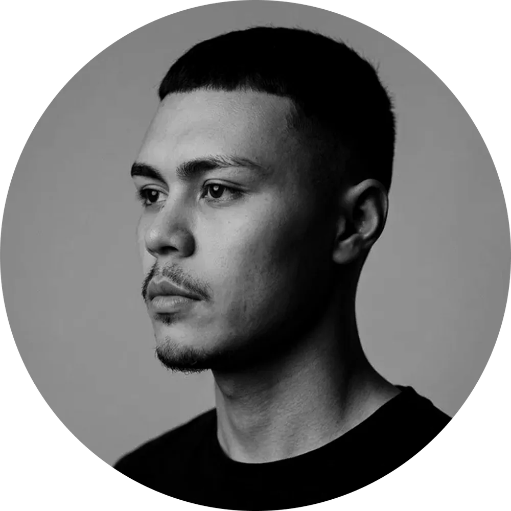 Alex Yh portrait